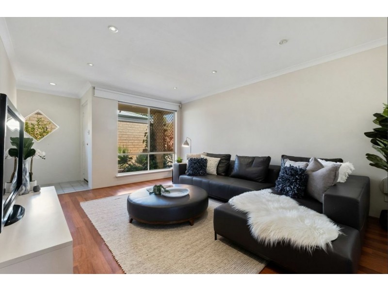 2/60 Griffin Crescent, Manning WA 6152