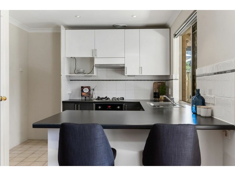 2/60 Griffin Crescent, Manning WA 6152