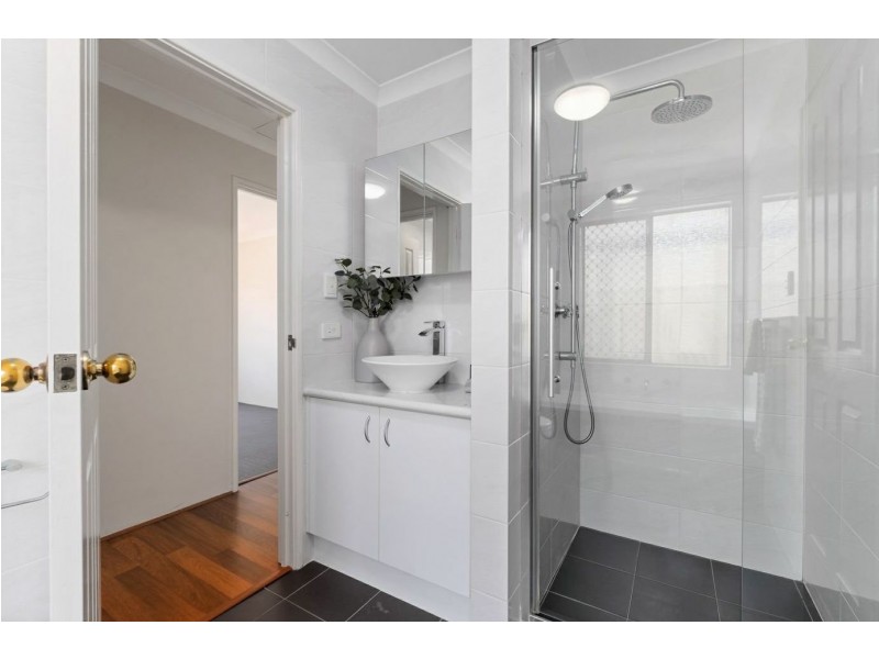 2/60 Griffin Crescent, Manning WA 6152