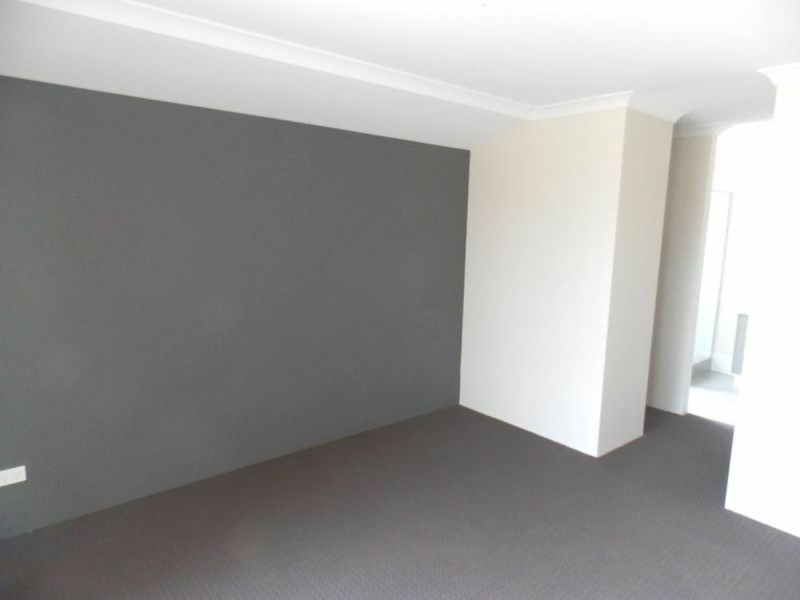 68 Bellingham Road, Hammond Park WA 6164