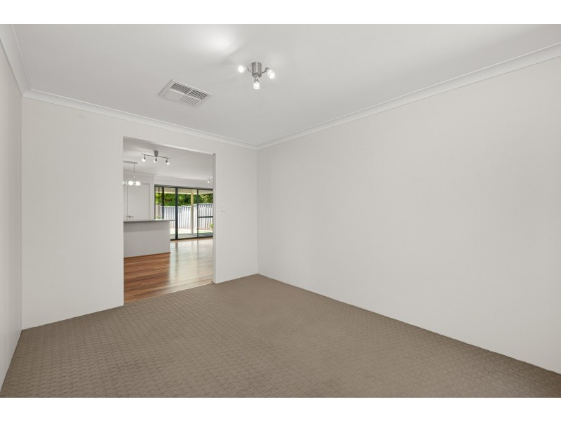 3A Binney Rise, South Lake WA 6164