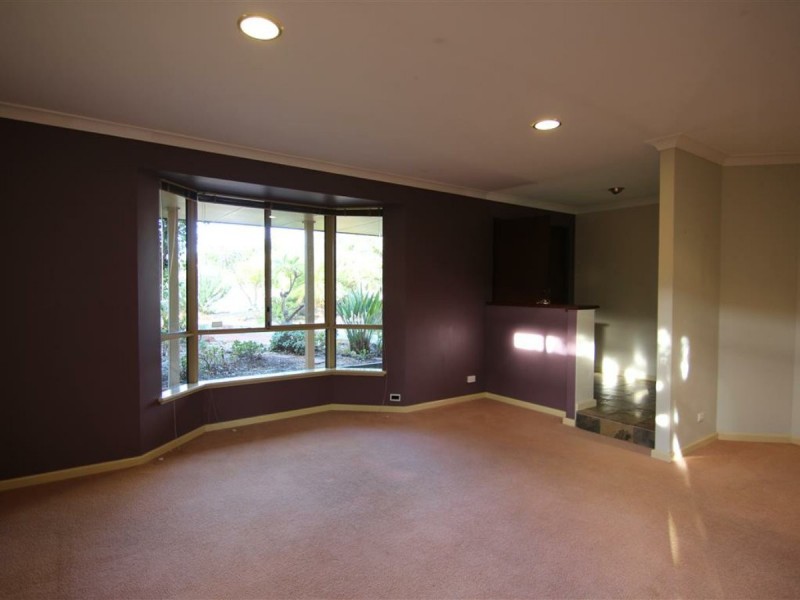 6 Purser Cove, Murdoch WA 6150
