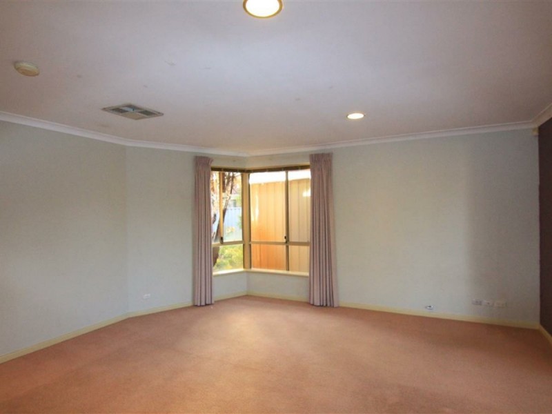 6 Purser Cove, Murdoch WA 6150