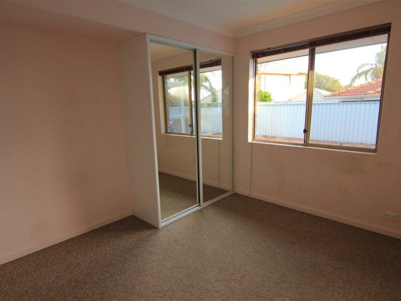 6 Purser Cove, Murdoch WA 6150