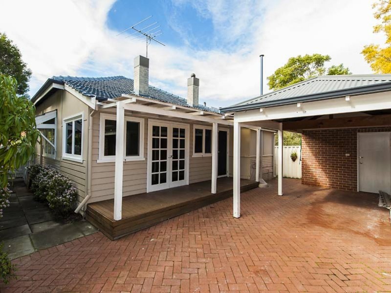 89 Stuart Street, Inglewood WA 6052