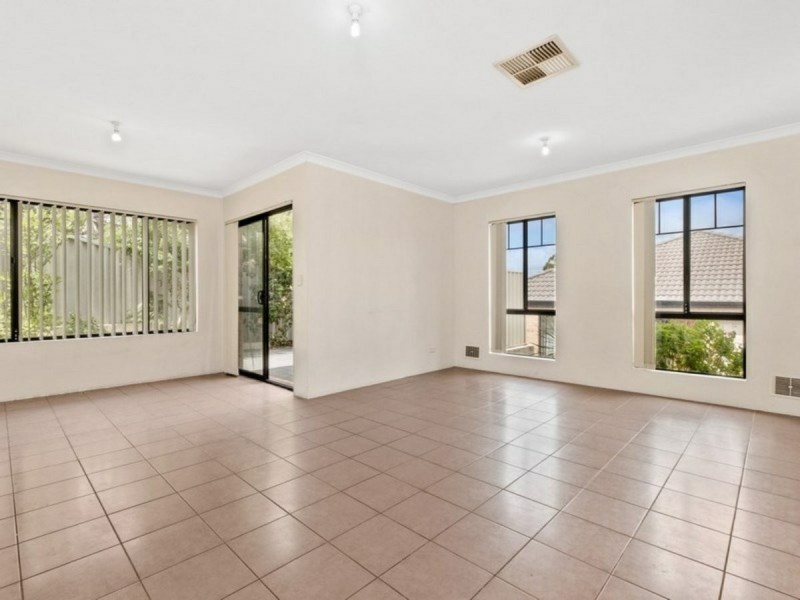 3/27 Parsons Street, Embleton WA 6062