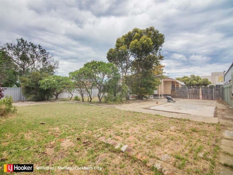 34 Hope Road, Palmyra WA 6157