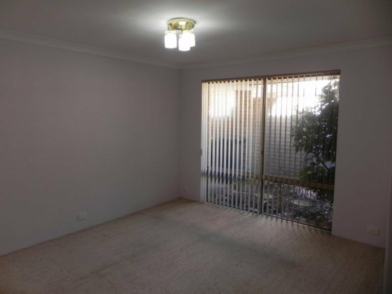 12/68 Tribute Street East, Shelley WA 6148