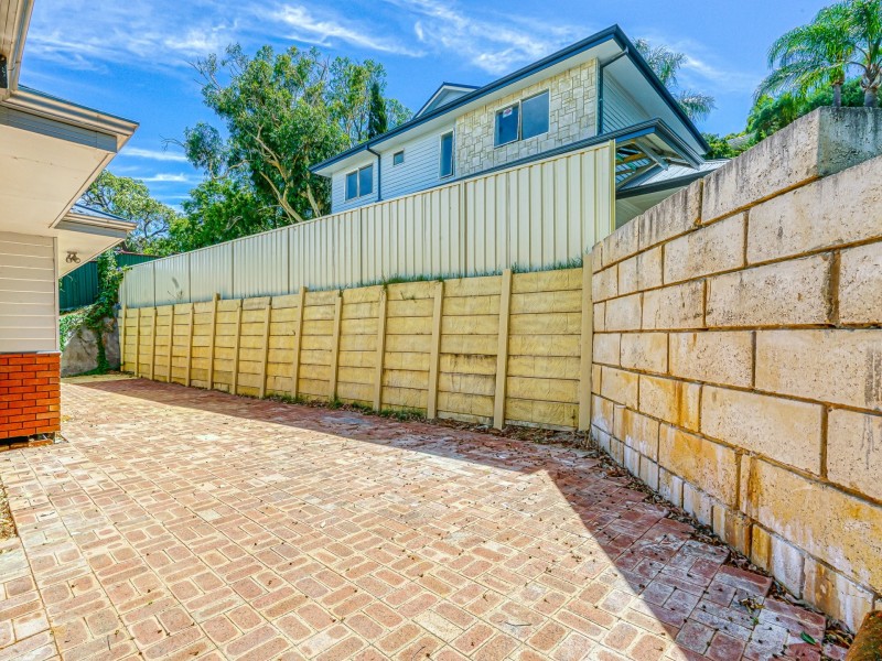 3238 Albany Highway, Mount Nasura WA 6112