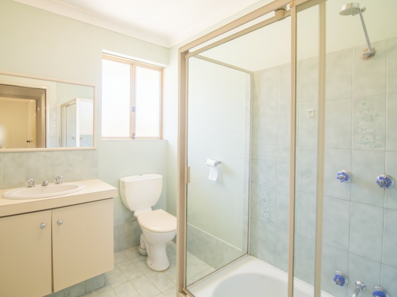 1/182 Fern Road, Wilson WA 6107