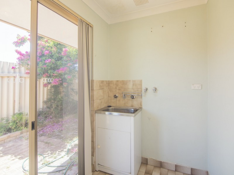 1/182 Fern Road, Wilson WA 6107