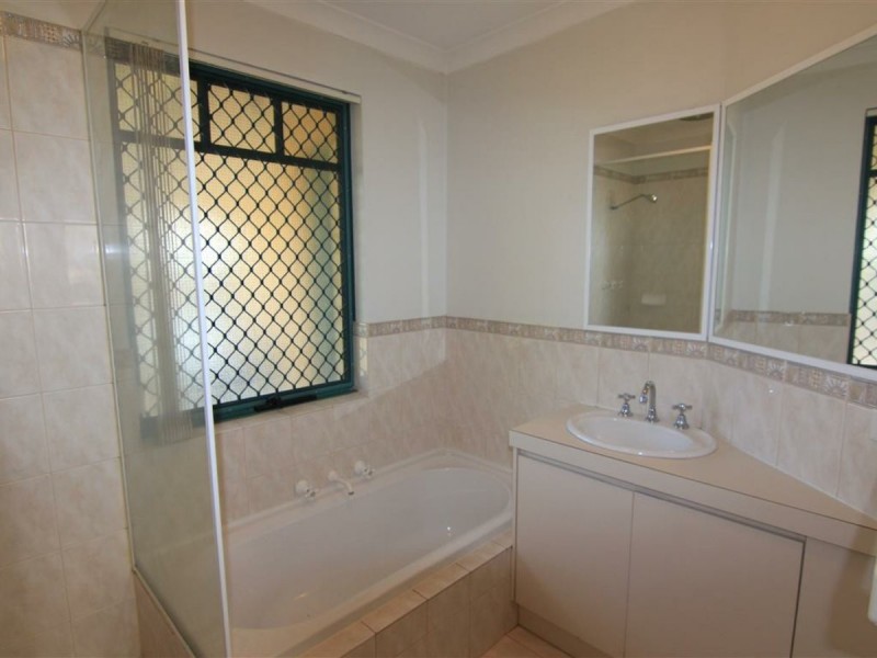 10/4 Wyong Road, Bentley WA 6102