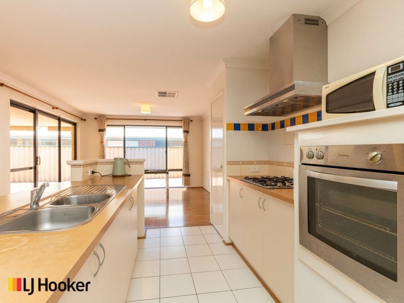 5 Hunter Way, Bertram WA 6167