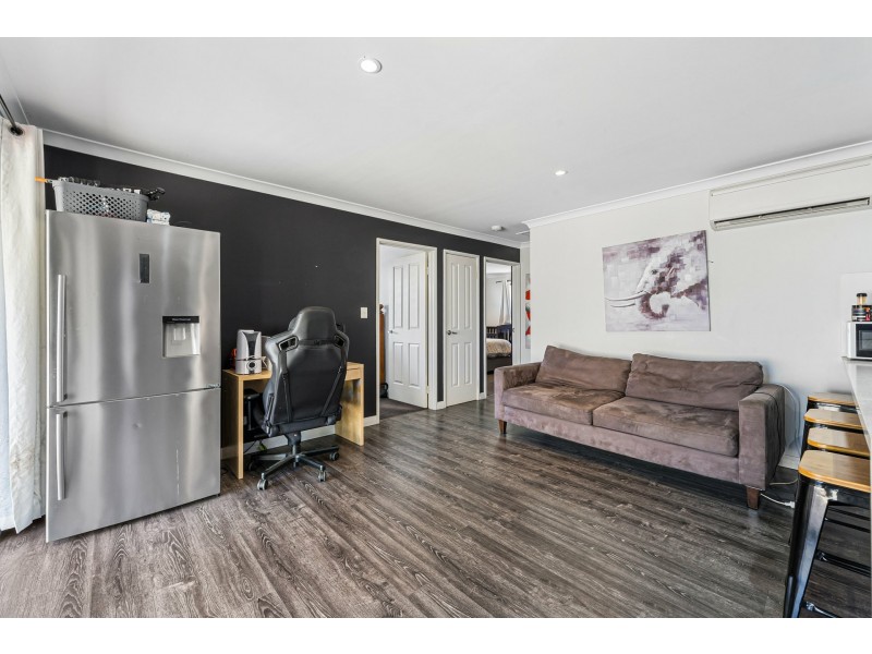 7 & 7a Cavendish Way, Parkwood WA 6147