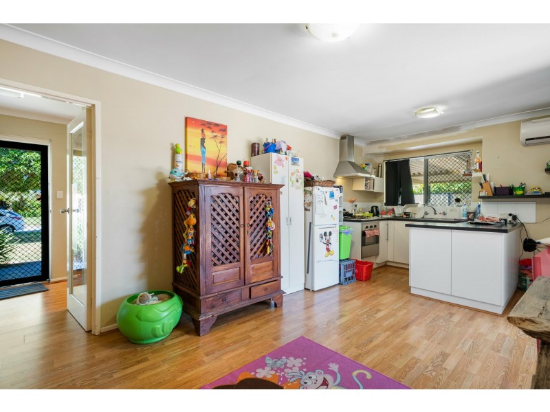 7 & 7a Cavendish Way, Parkwood WA 6147