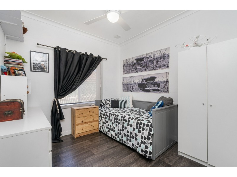 13 Teaguer Street, Wilson WA 6107