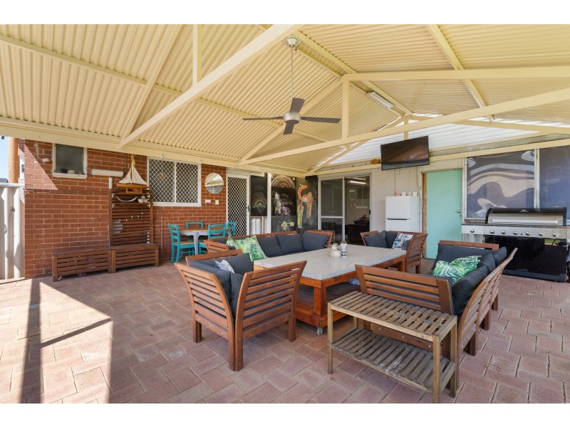 13 Teaguer Street, Wilson WA 6107