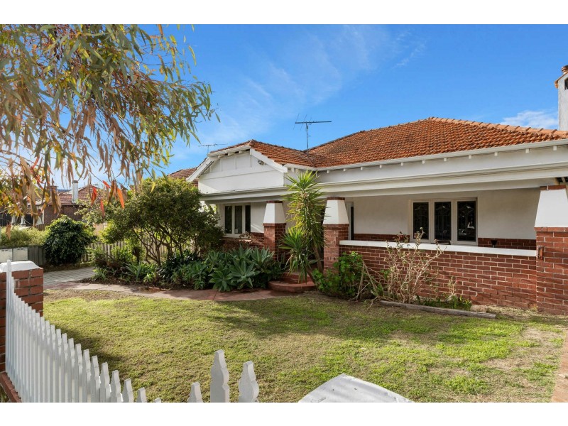 14 Ninth Avenue, Maylands WA 6051