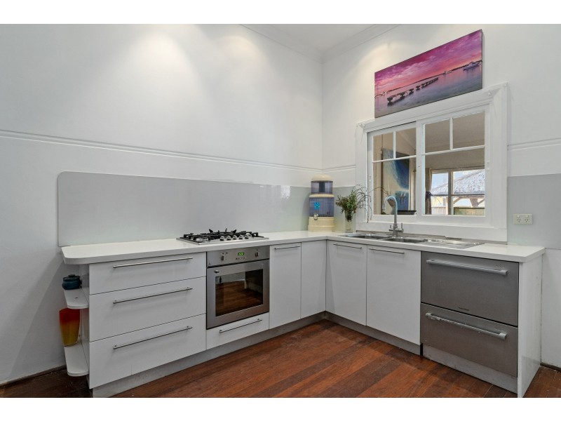 14 Ninth Avenue, Maylands WA 6051