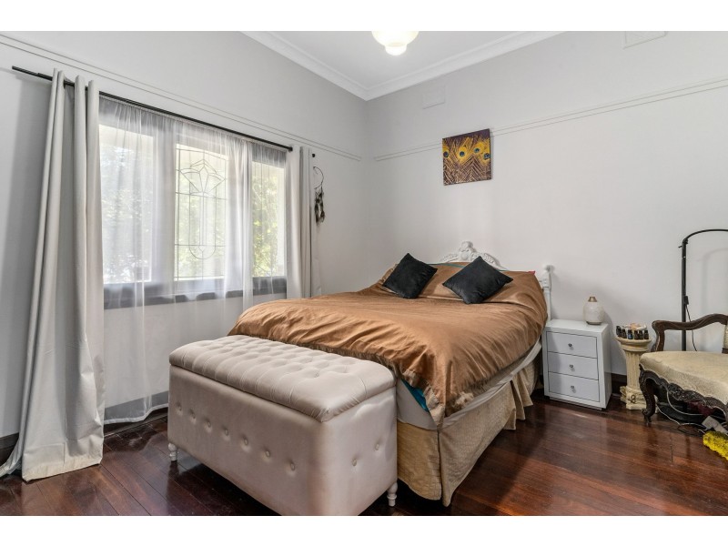 14 Ninth Avenue, Maylands WA 6051
