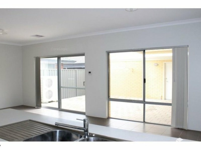 1/41 Bellazario Promenade, Aveley WA 6069