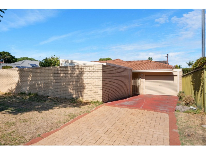 33A Mosaic Street East, Shelley WA 6148