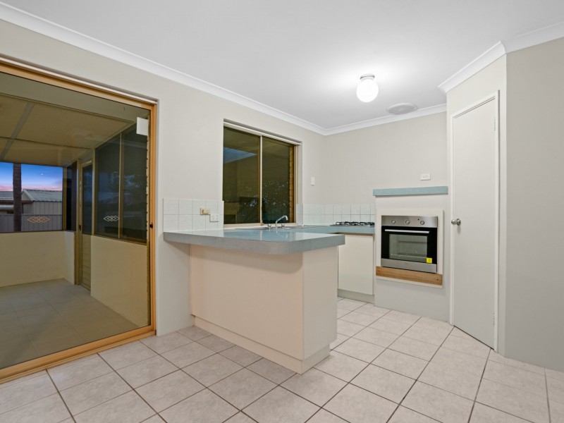 45 Seminole Gardens, Seville Grove WA 6112