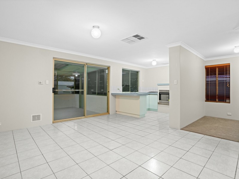 45 Seminole Gardens, Seville Grove WA 6112