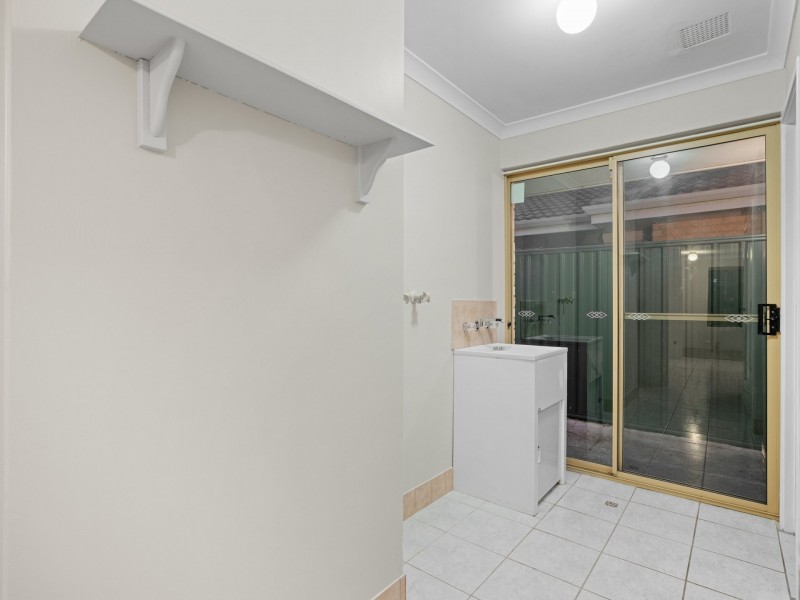 45 Seminole Gardens, Seville Grove WA 6112