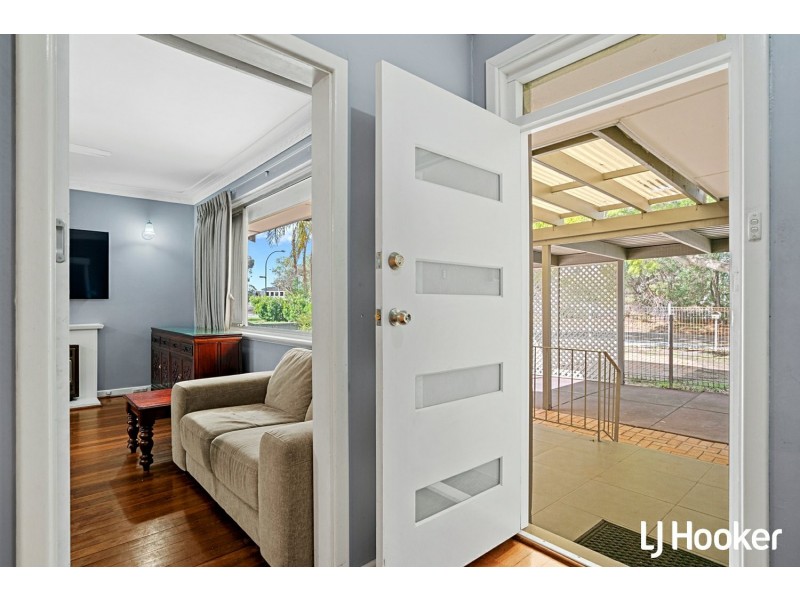 76A Bull Creek Road, Rossmoyne WA 6148