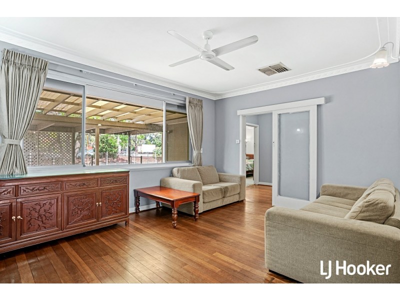 76A Bull Creek Road, Rossmoyne WA 6148