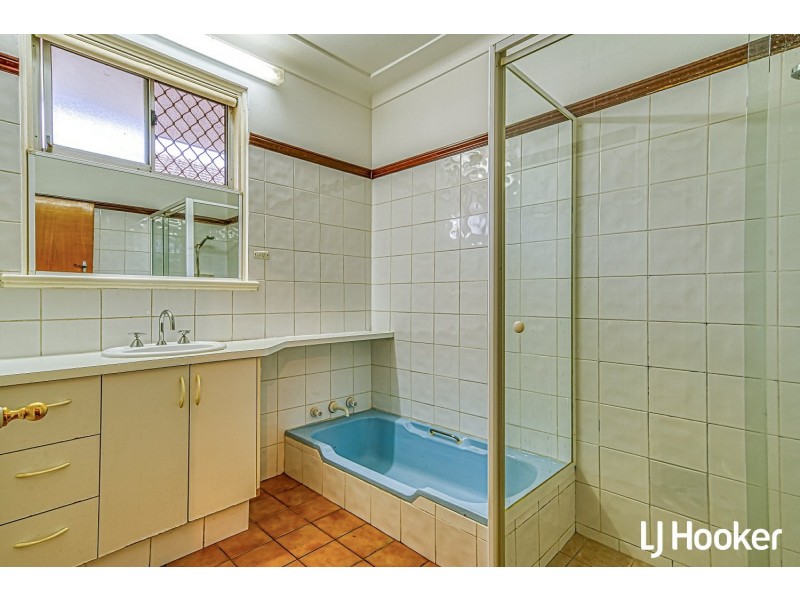 76A Bull Creek Road, Rossmoyne WA 6148