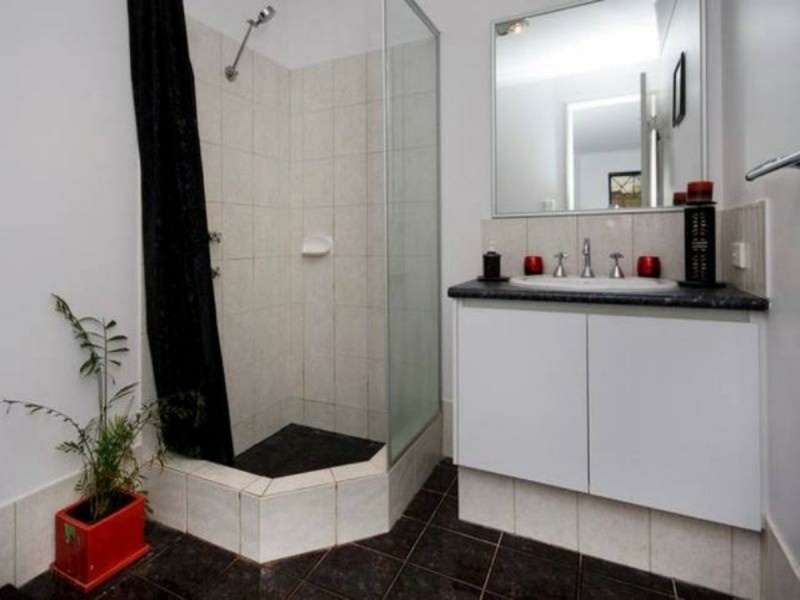8 Shoalhaven Rise, Success WA 6164
