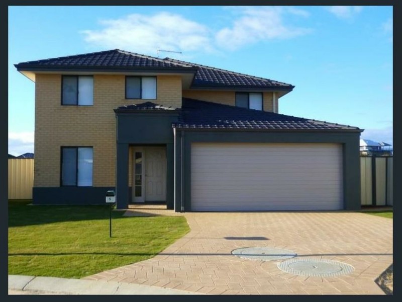 5 Caper Place, Success WA 6164