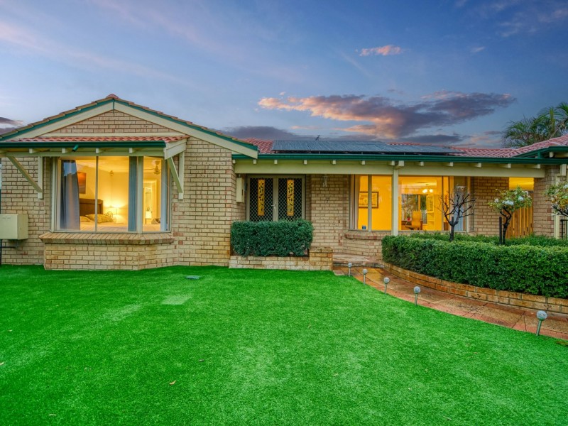 7 Palm  Court, Thornlie WA 6108