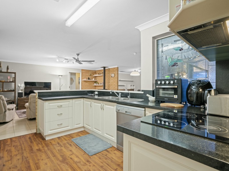 7 Palm  Court, Thornlie WA 6108