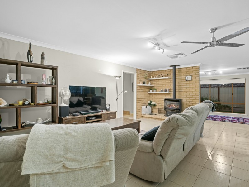 7 Palm  Court, Thornlie WA 6108