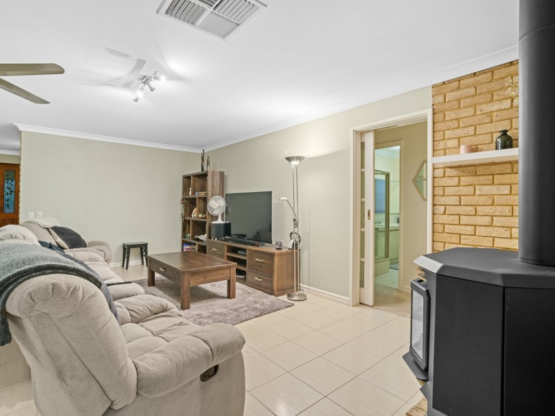 7 Palm  Court, Thornlie WA 6108