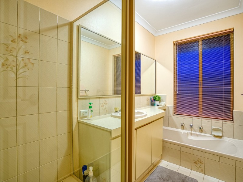 7 Palm  Court, Thornlie WA 6108