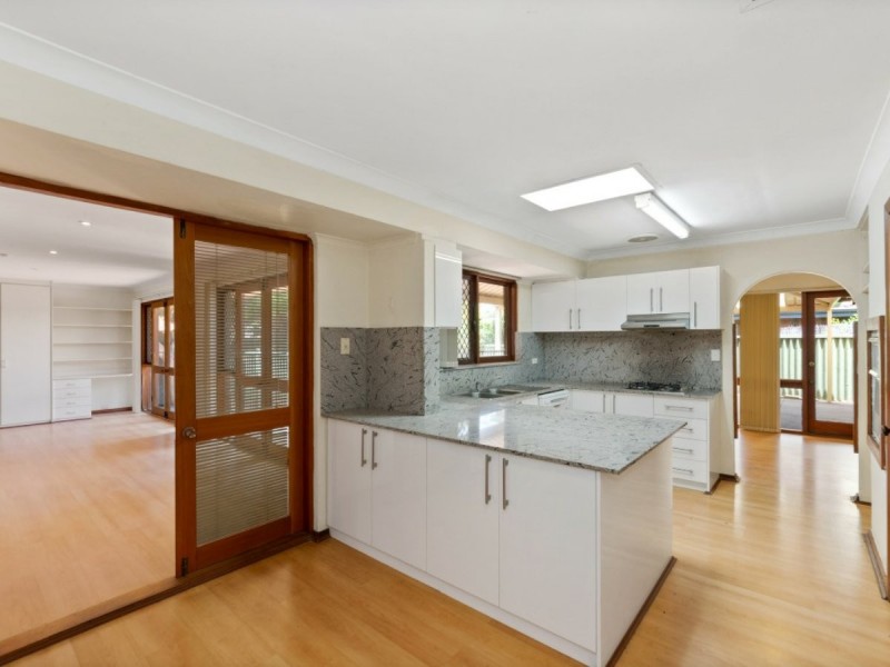 28 Morning Cloud Vale, Willetton WA 6155