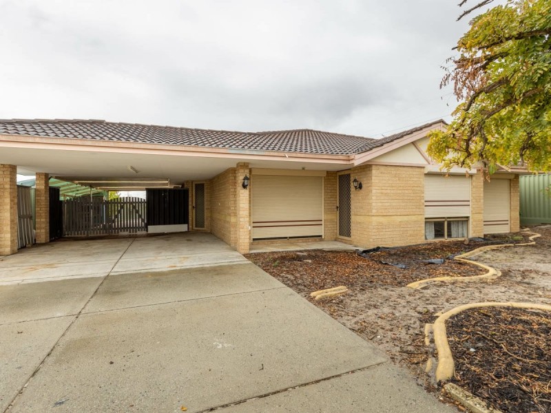 31 Marraboor Place, Success WA 6164