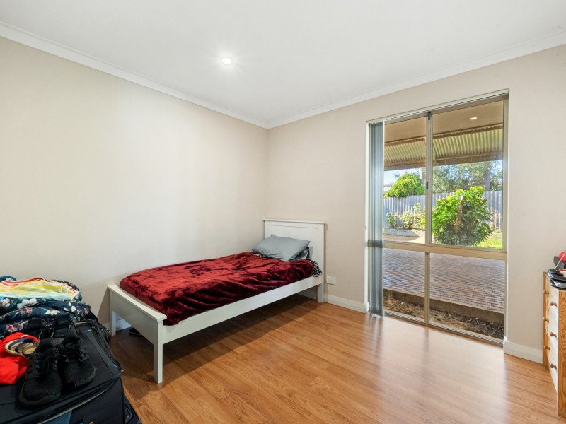 43 Whitlock Crescent, South Lake WA 6164