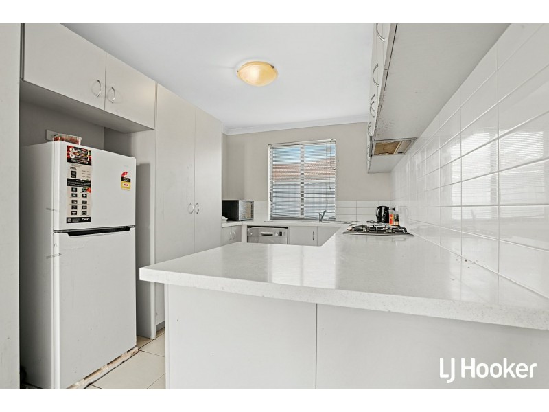 8/31 Prince Street, Queens Park WA 6107