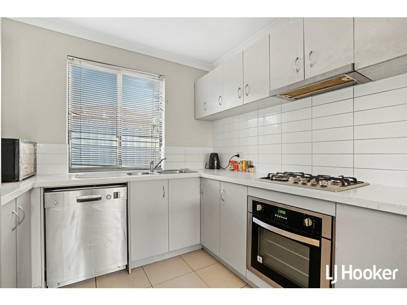 8/31 Prince Street, Queens Park WA 6107