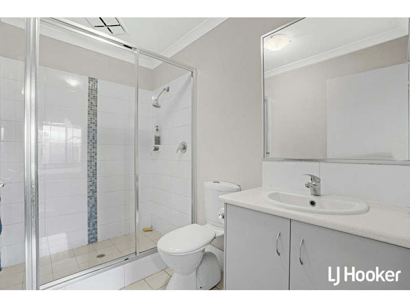 8/31 Prince Street, Queens Park WA 6107