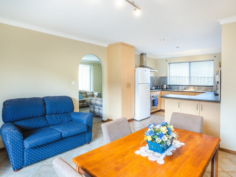 41B Hamilton Road, Hamilton Hill WA 6163