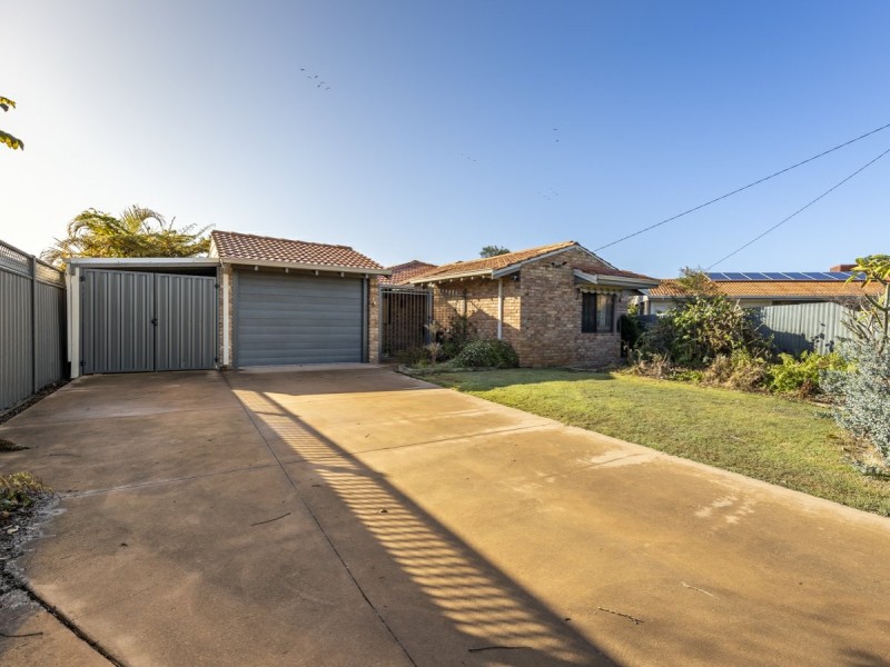 19 Silky Oak Lane, Willetton WA 6155