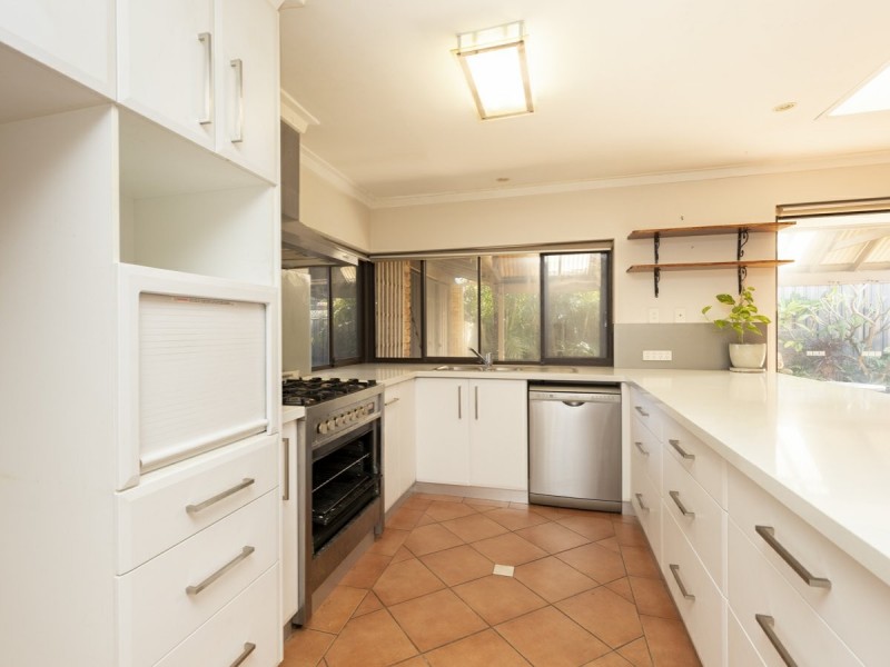 19 Silky Oak Lane, Willetton WA 6155