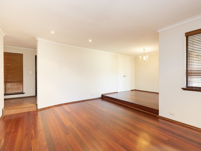 19 Silky Oak Lane, Willetton WA 6155