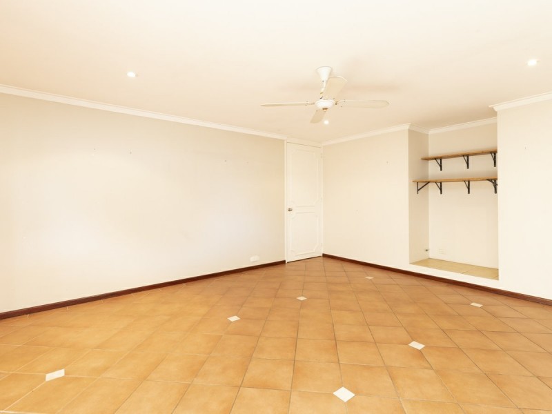 19 Silky Oak Lane, Willetton WA 6155